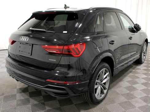 Used 2024 Audi Q3 2.0T Premium Plus AWD/4WD image 32