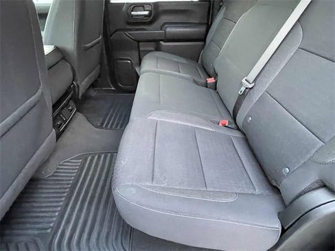 Used 2024 Chevrolet Silverado 2500 Custom w/ Custom Value Package image 21