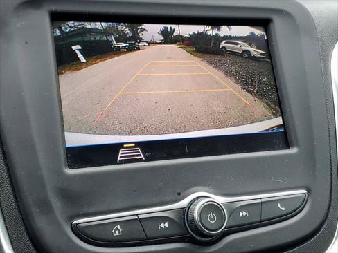 Used 2020 Chevrolet Equinox LT AWD/4WD image 26