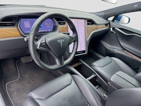 Used 2019 Tesla Model S 100D image 7