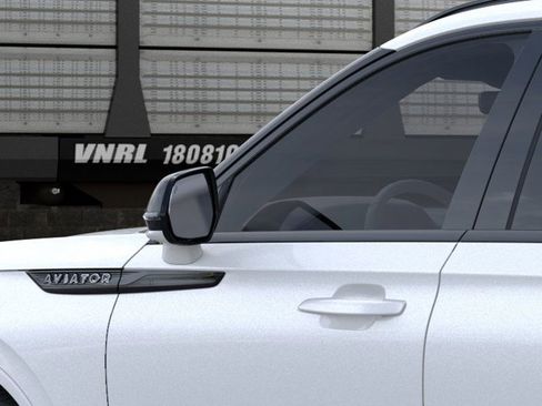 New 2026 Lincoln Aviator Black Label image 20