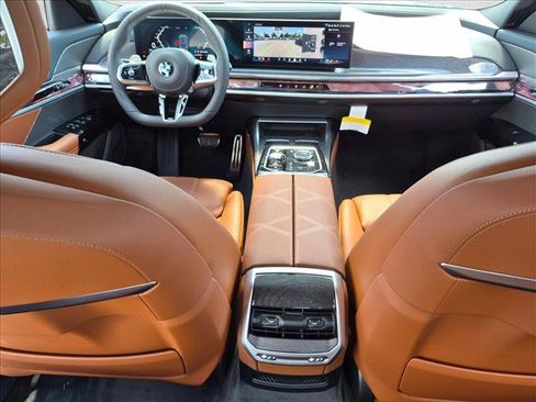 New 2026 BMW 740i xDrive AWD/4WD image 13