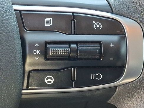 Used 2021 Kia K5 LXS FWD image 22