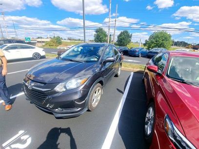 Used 2016 Honda HR-V EX