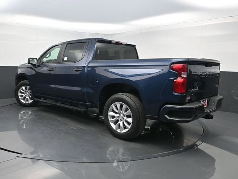 Used 2022 Chevrolet Silverado 1500 Custom image 17