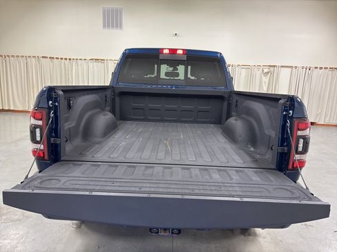 Used 2024 RAM 2500 Laramie w/ Night Edition image 8