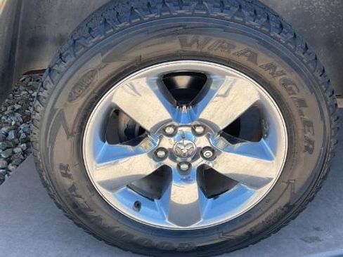 Used 2015 RAM 1500 Big Horn AWD/4WD image 10