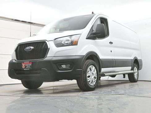 Used 2024 Ford Transit 250 Low Roof w/ Exterior Upgrade Package image 27