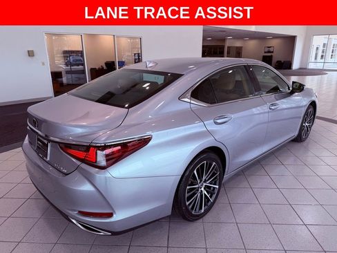 Certified 2022 Lexus ES 350 350 PREMIUM/PARK AST/L-CERTIFI image 8