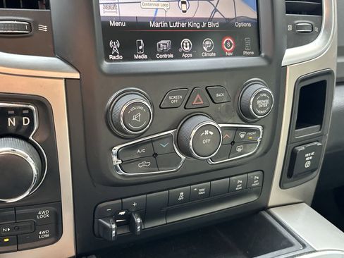 Used 2016 RAM 1500 Big Horn image 16