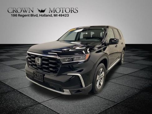 Certified 2025 Honda Pilot EX-L image 3