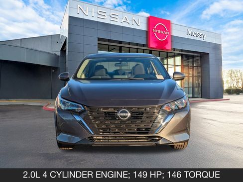 Used 2025 Nissan Sentra SV image 4