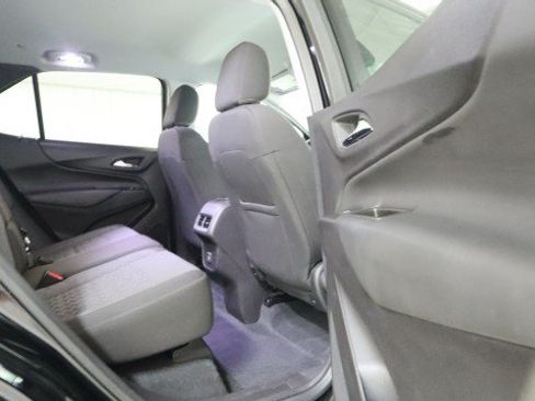 Used 2024 Chevrolet Equinox LT w/ LPO, Floor Liner Package FWD image 11