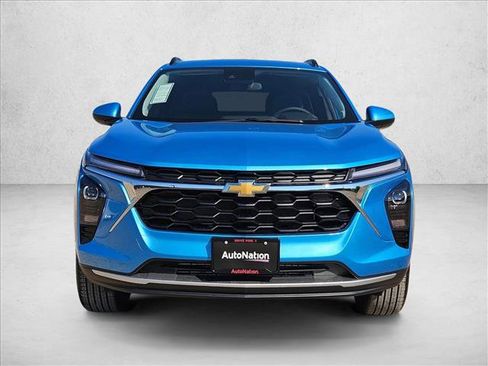 New 2026 Chevrolet Trax LT w/ Driver Confidence Package image 6