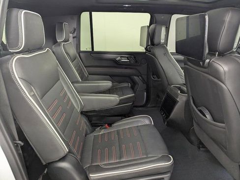 Used 2025 GMC Yukon XL AT4 Ultimate image 20
