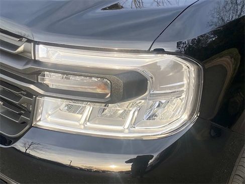 Used 2024 Ford Maverick XL image 5