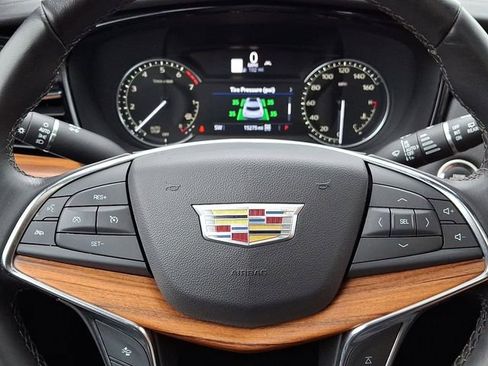 Certified 2022 Cadillac XT5 Premium Luxury image 23