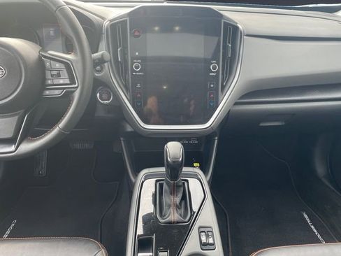 Used 2024 Subaru Crosstrek 2.5i Limited image 11