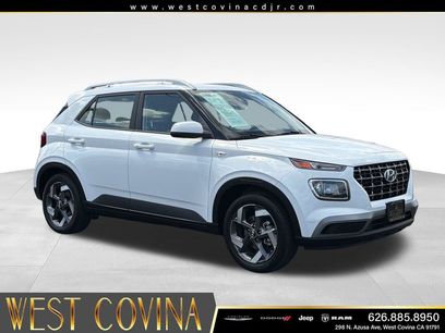 Used 2025 Hyundai Venue SEL