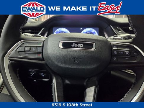 New 2025 Jeep Grand Cherokee L Limited w/ Luxury Tech Group II image 7