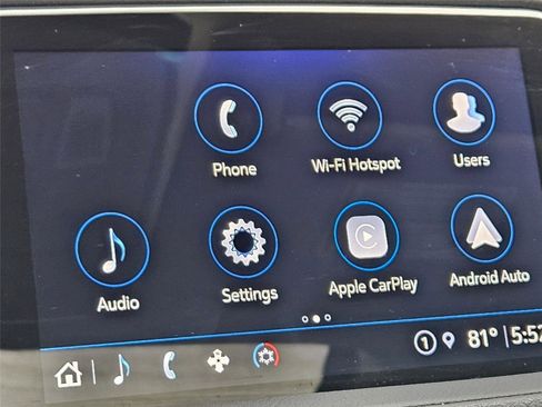 Used 2023 Cadillac XT4 Luxury w/ Cold Weather Package FWD image 10