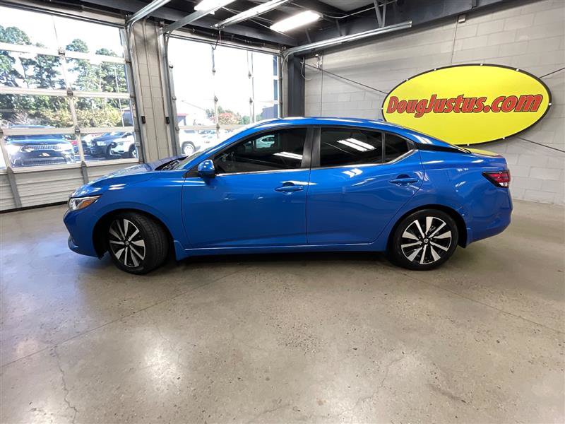 Used 2021 Nissan Sentra SV w/ SV Premium Package FWD image 2