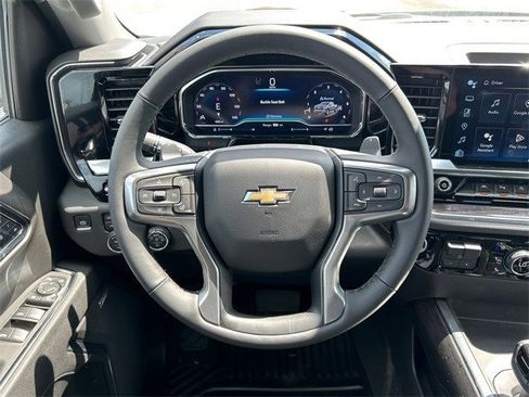 Used 2025 Chevrolet Silverado 1500 LTZ w/ Technology Package image 19