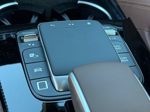 New 2026 Mercedes-Benz GLE 53 AMG 4MATIC image 23