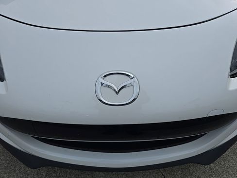 Used 2013 MAZDA MX-5 Miata Club image 33