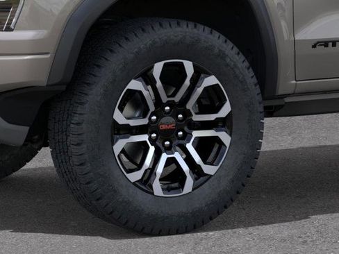 New 2026 GMC Canyon AT4 w/ Nightfall Essentials Package image 32