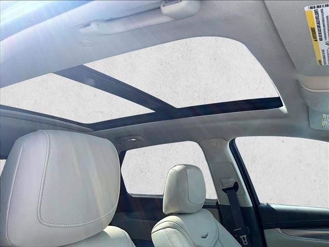 Used 2019 Cadillac XT5 Luxury FWD image 17