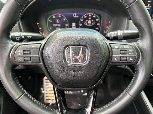 Used 2024 Honda Accord Sport image 11