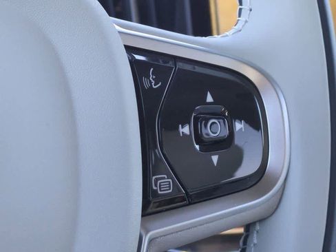 New 2026 Volvo XC90 B6 Ultra w/ Protection Package Premier AWD/4WD image 24
