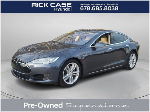 Used 2016 Tesla Model S 70D image 1