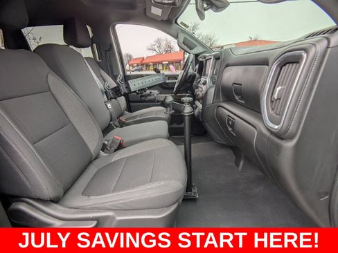 Used 2021 Chevrolet Silverado 2500 LT w/ Convenience Package AWD/4WD image 16