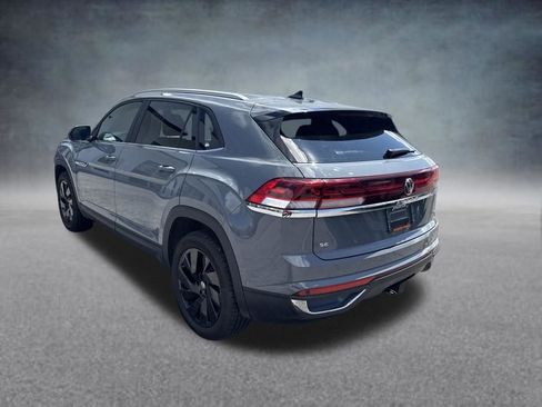 Used 2024 Volkswagen Atlas Cross Sport SE w/ Black Wheel Package AWD/4WD image 3