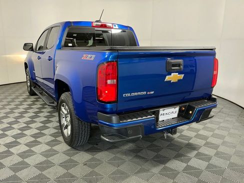 Used 2019 Chevrolet Colorado Z71 RWD image 7