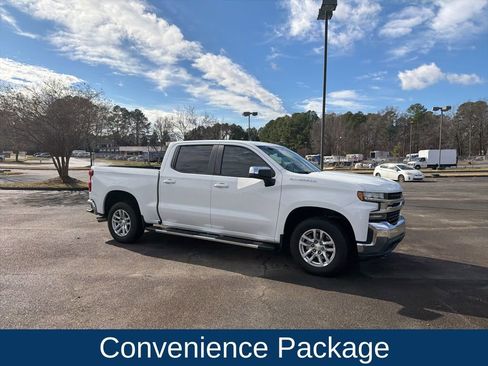 Used 2021 Chevrolet Silverado 1500 LT w/ Bed Protection Package image 3