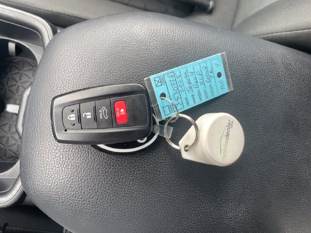 Used 2025 Toyota RAV4 XLE w/ Convenience Package AWD/4WD image 18