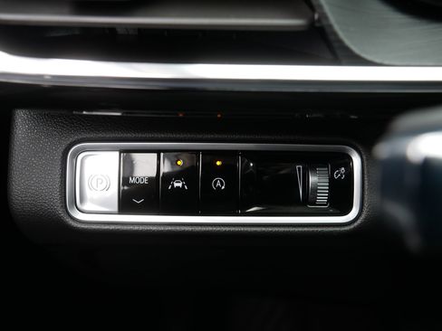 Used 2025 Buick Envision Preferred image 26