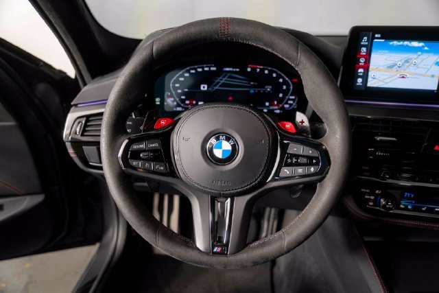 Used 2022 BMW M5 CS AWD/4WD image 25