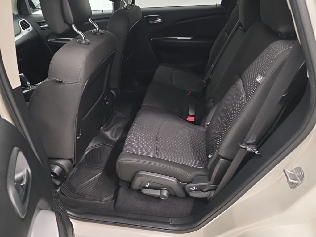 Used 2018 Dodge Journey SXT w/ Blacktop Package AWD/4WD image 10