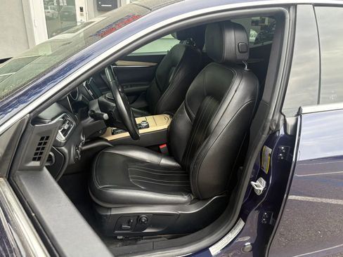 Used 2017 Maserati Ghibli S image 10
