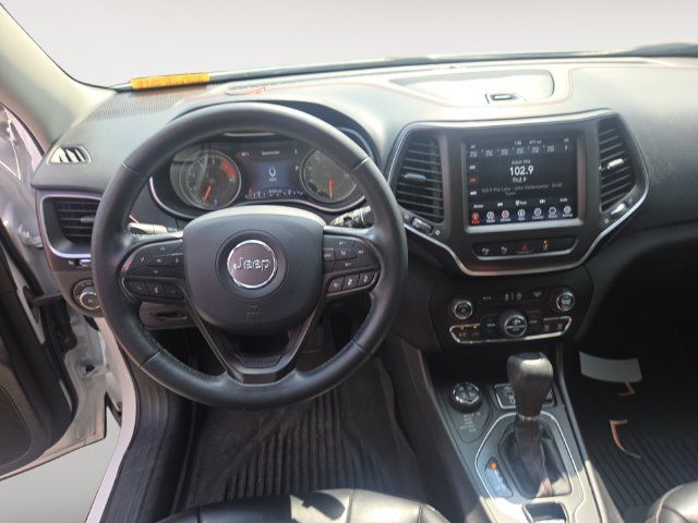 Used 2020 Jeep Cherokee Trailhawk w/ Technology Group AWD/4WD image 10