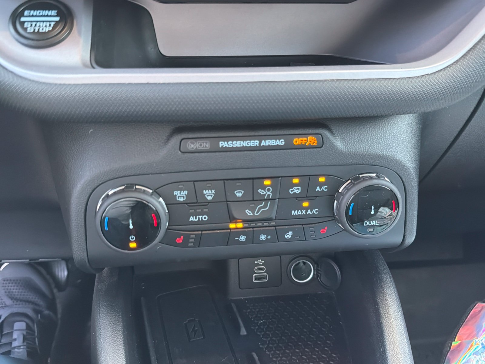 Used 2023 Ford Bronco Sport Outer Banks w/ Tech Package AWD/4WD image 33