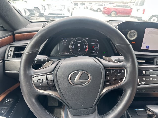 Used 2024 Lexus ES 350 w/ Premium Package FWD image 13