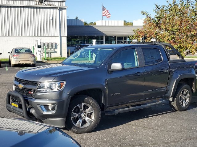 Used 2017 Chevrolet Colorado Z71 AWD/4WD image 1