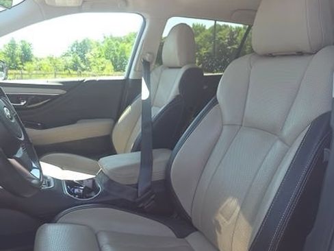 Used 2024 Subaru Outback Limited AWD/4WD image 8