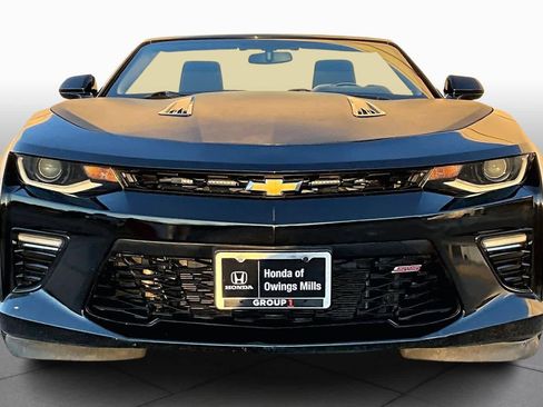 Used 2018 Chevrolet Camaro SS image 3