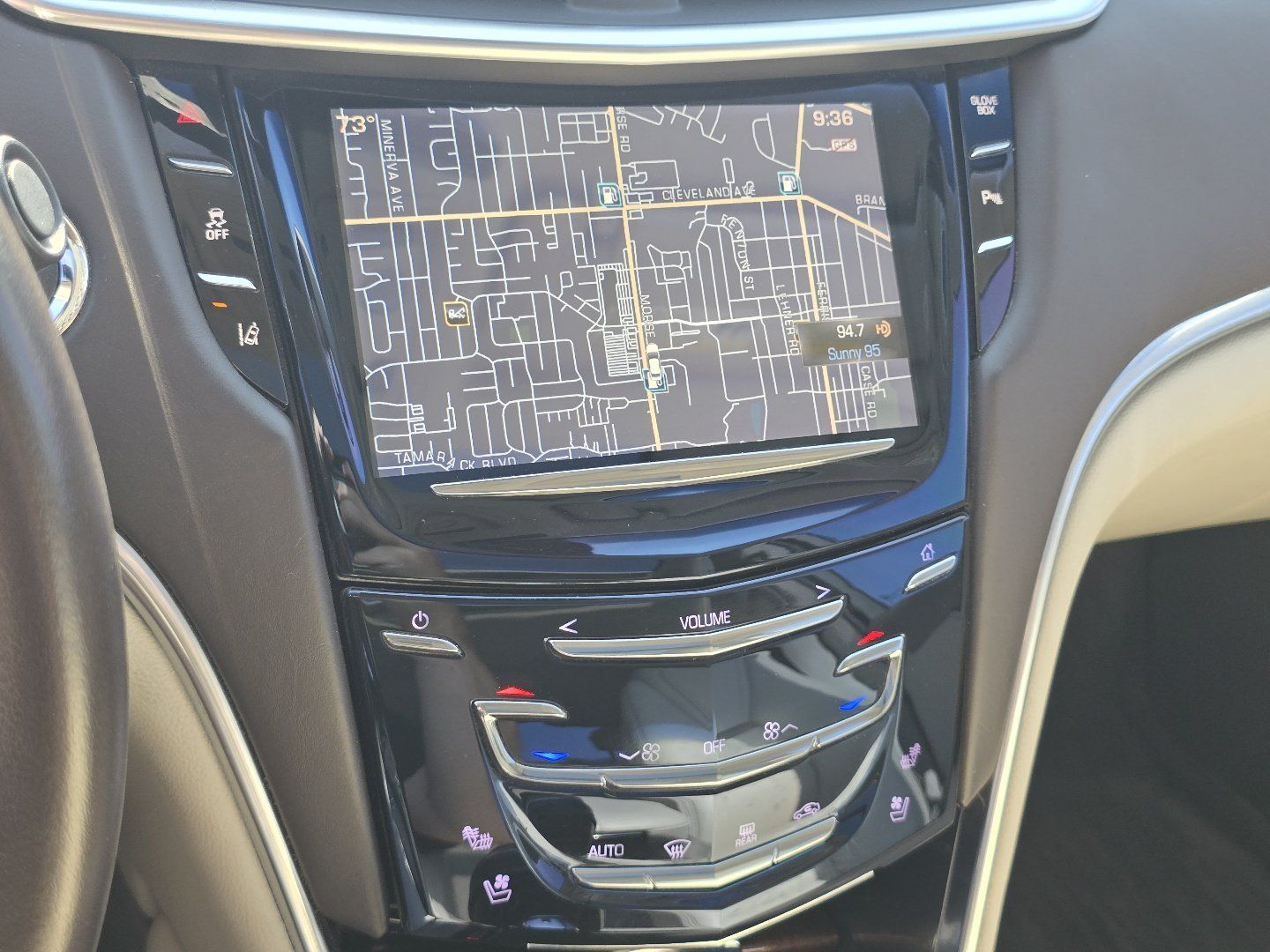 Used 2013 Cadillac XTS Platinum FWD image 29